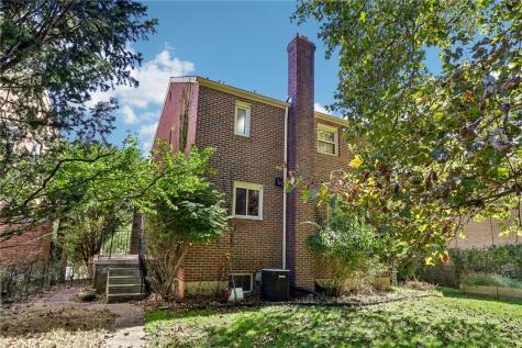 1529 Hawthorne Street Stanton Heights PA 15201