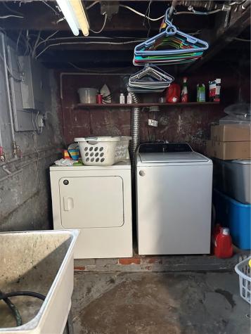 321 Monongahela Avenue Elizabeth Township/boro PA 15037