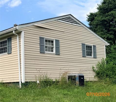 25 Lincoln Avenue Wheatland PA 16161