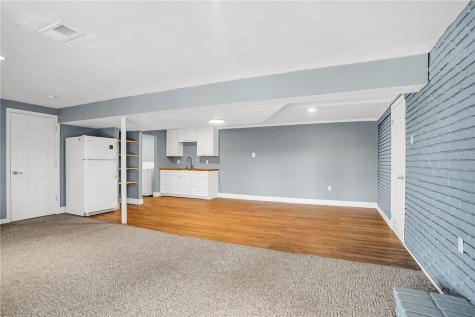 210 Linden Avenue O'hara PA 15238