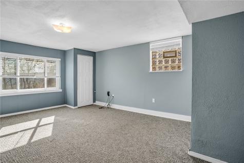 210 Linden Avenue O'hara PA 15238