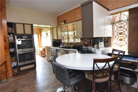 4737 Interboro Avenue Lincoln Place PA 15207
