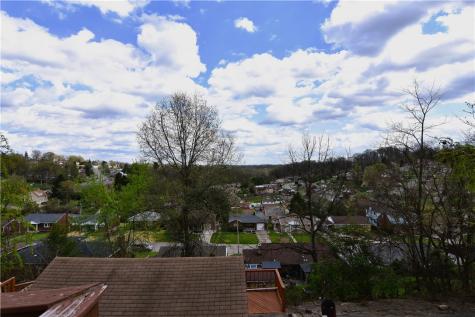 4737 Interboro Avenue Lincoln Place PA 15207