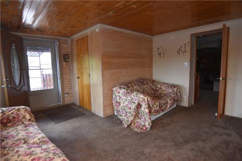 4737 Interboro Avenue Lincoln Place PA 15207