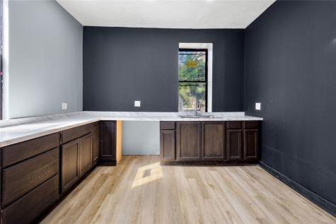 118 Tarragonna Street Bon Air PA 15210