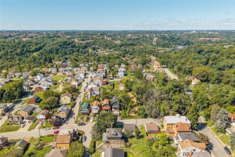 118 Tarragonna Street Bon Air PA 15210