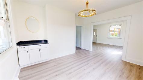 121 Sampson Avenue Ingram PA 15205