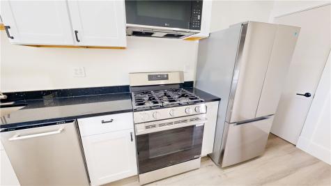 121 Sampson Avenue Ingram PA 15205