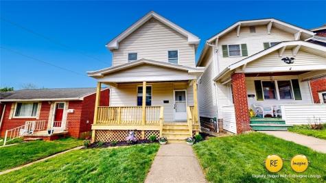 121 Sampson Avenue Ingram PA 15205