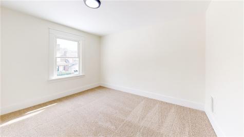 121 Sampson Avenue Ingram PA 15205