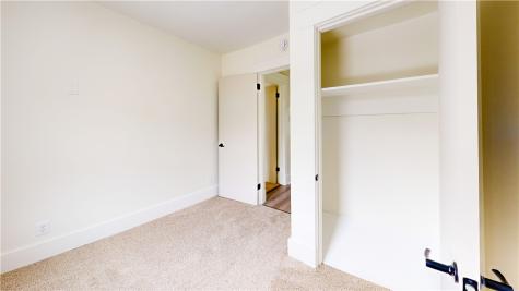 121 Sampson Avenue Ingram PA 15205