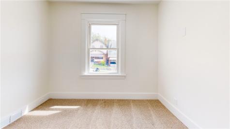121 Sampson Avenue Ingram PA 15205