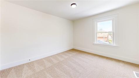 121 Sampson Avenue Ingram PA 15205
