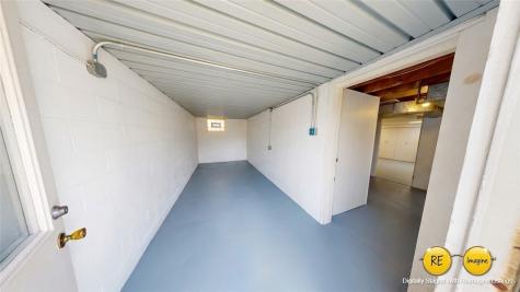121 Sampson Avenue Ingram PA 15205