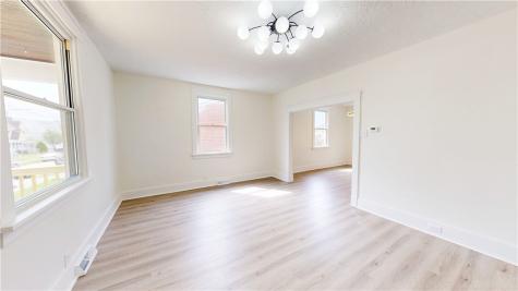 121 Sampson Avenue Ingram PA 15205