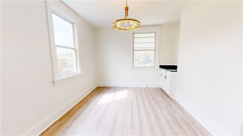 121 Sampson Avenue Ingram PA 15205