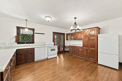 1027 5th Street Oakmont PA 15139