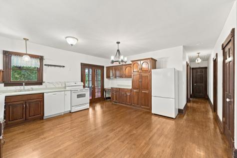 1027 5th Street Oakmont PA 15139