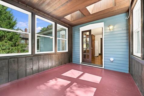 1027 5th Street Oakmont PA 15139