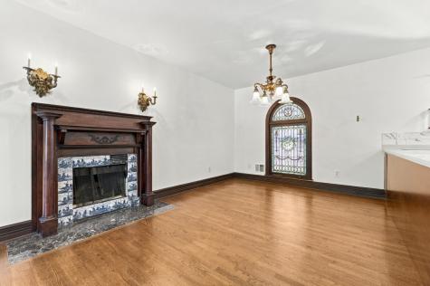 1027 5th Street Oakmont PA 15139