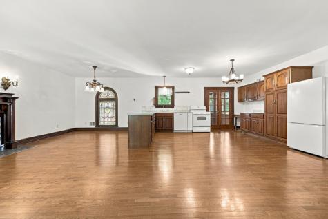1027 5th Street Oakmont PA 15139