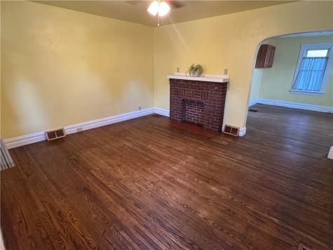 544 W Brady Street City Of But Nw PA 16001