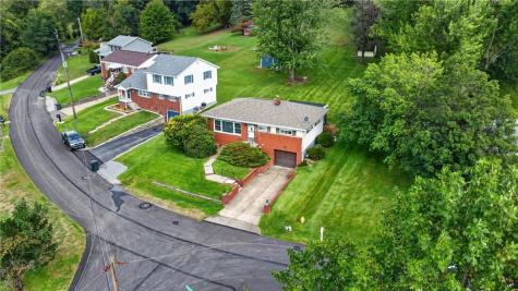 857 Pleasant Hills Drive South Strabane PA 15301