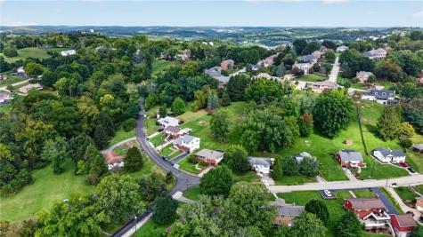 857 Pleasant Hills Drive South Strabane PA 15301