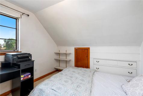 248 Cherry Street Whitaker PA 15120