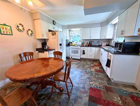 410 Liberty Street Grove City Boro PA 16127