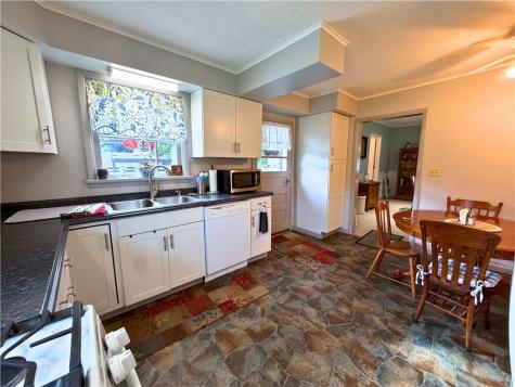 410 Liberty Street Grove City Boro PA 16127