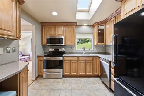 118 Kinross Lane Ross Township PA 15237