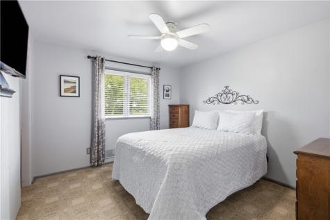 118 Kinross Lane Ross Township PA 15237