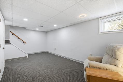 118 Kinross Lane Ross Township PA 15237