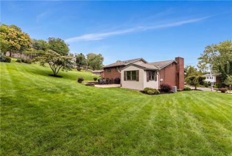 118 Kinross Lane Ross Township PA 15237