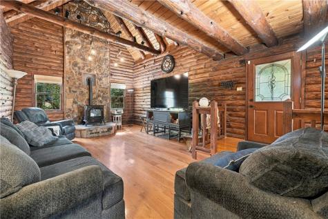 123 Green Forest Drive Economy PA 15005