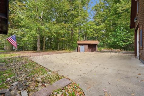 123 Green Forest Drive Economy PA 15005