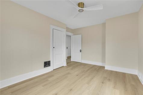 303 6th Street New Brighton PA 15066