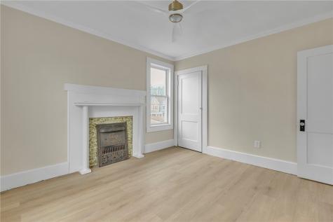 303 6th Street New Brighton PA 15066