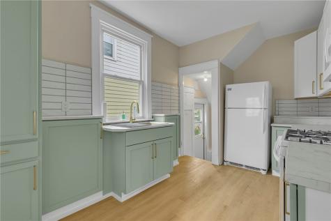 303 6th Street New Brighton PA 15066