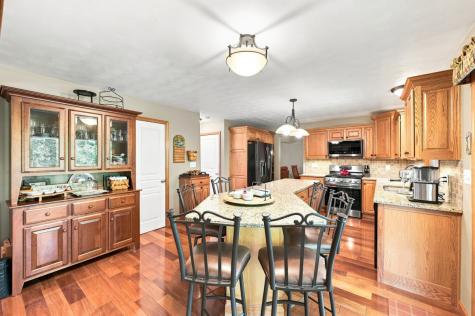 1089 Redoak Drive Penn Township PA 15636
