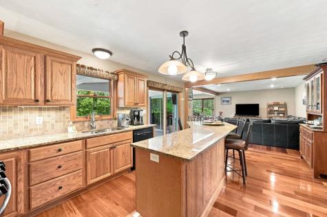 1089 Redoak Drive Penn Township PA 15636