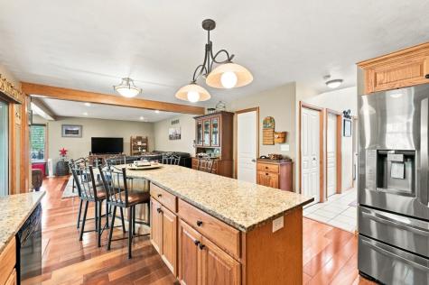 1089 Redoak Drive Penn Township PA 15636
