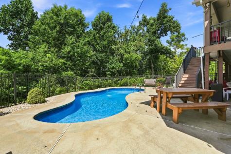 1089 Redoak Drive Penn Township PA 15636