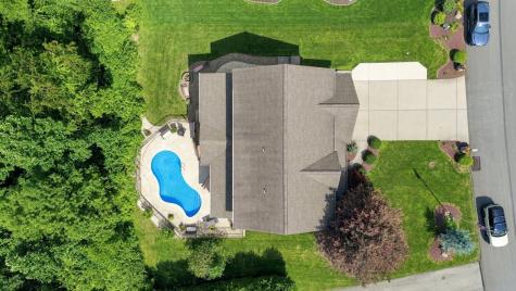 1089 Redoak Drive Penn Township PA 15636
