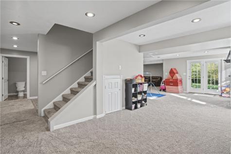 210 Briar Hill Court Pine Township PA 15090