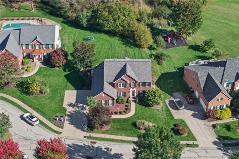 210 Briar Hill Court Pine Township PA 15090