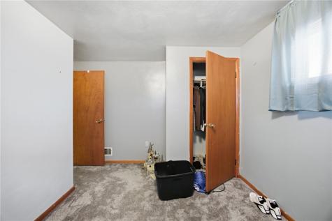 2928 1/2 Elroy Avenue Brentwood PA 15227