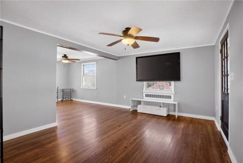 612 Independence Drive Clairton PA 15025
