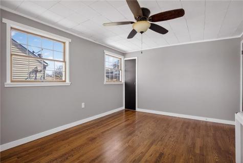 612 Independence Drive Clairton PA 15025